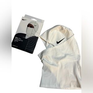 Nike Pro Therma-FIT Cream Hood